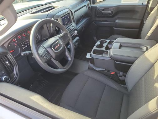 2024 GMC Sierra 2500 Base