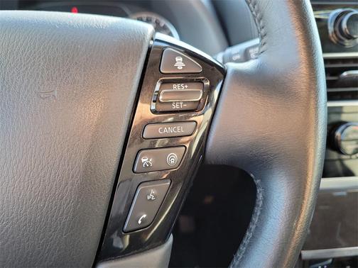 2024 Nissan Armada SV 4WD