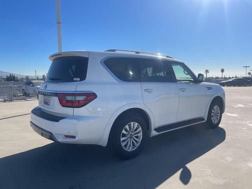 2024 Nissan Armada SV 4WD