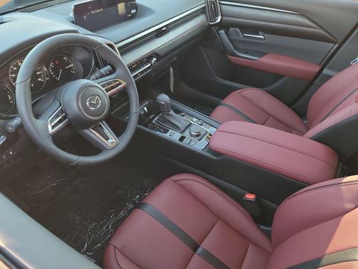 2026 Mazda CX-50 Hybrid Premium Plus