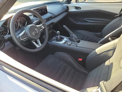2025 Mazda MX-5 Miata RF Club