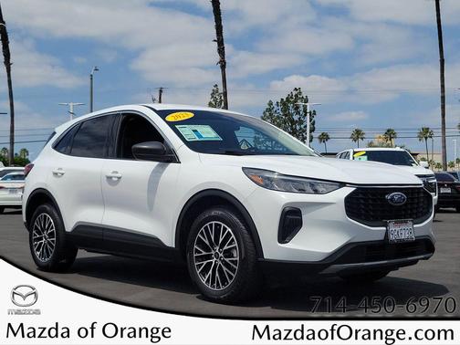 OXFORD WHITE 2023 Ford Escape Active