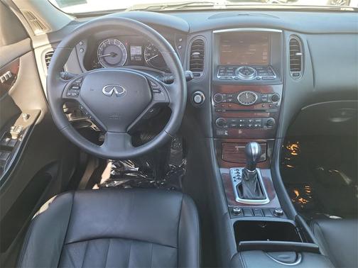2017 INFINITI QX50 Base
