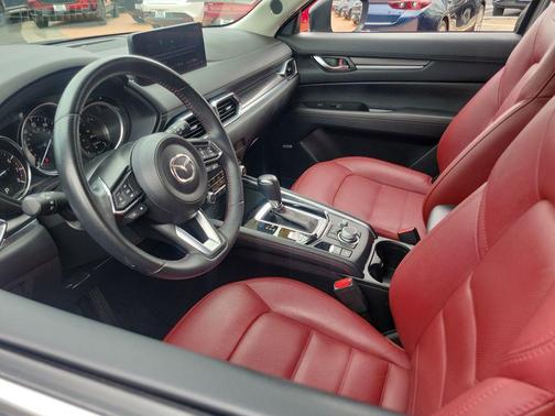 Polymetal Gray Metallic 2024 Mazda CX-5 2.5 S Carbon Edition