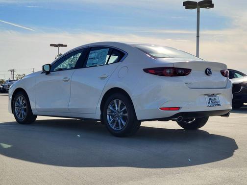 2026 Mazda Mazda3 FWD