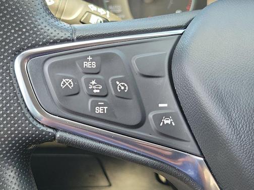 Mosaic Black Metallic 2023 Chevrolet Malibu FWD 1LT