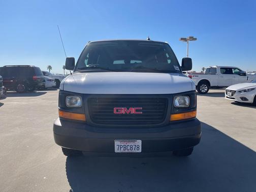 2016 GMC Savana 3500 LS