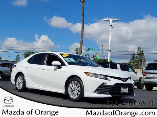 White 2022 Toyota Camry LE