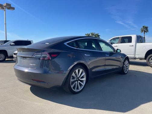 2019 Tesla Model 3 Performance