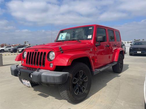 Firecracker Red Clearcoat 2018 Jeep Wrangler JK Unlimited Altitude