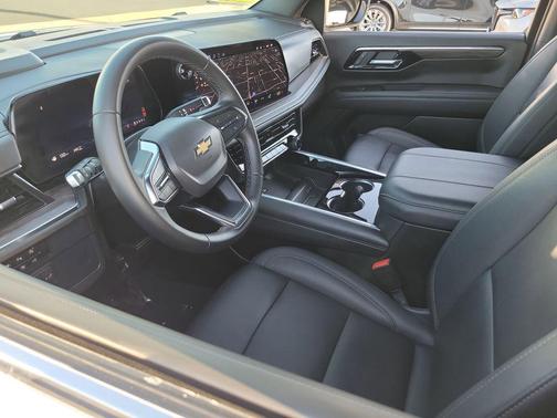 Summit White 2025 Chevrolet Tahoe LT