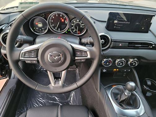 2025 Mazda MX-5 Miata RF Grand Touring