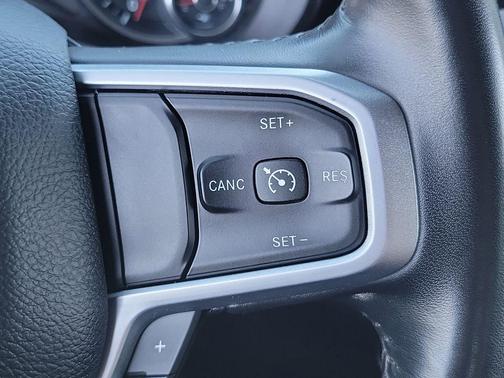 2024 RAM 3500 Big Horn Crew Cab 4x4 8' Box