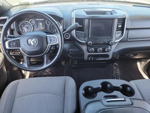 2024 RAM 3500 Big Horn Crew Cab 4x4 8' Box