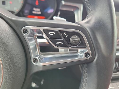 2019 Porsche Macan S