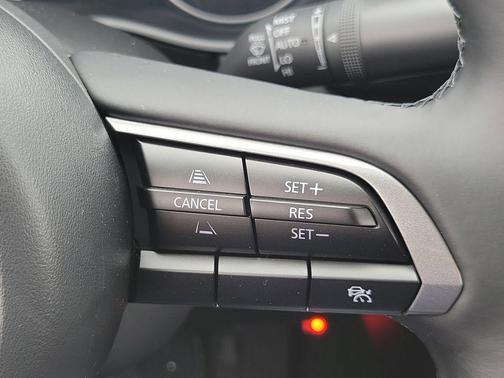 2026 Mazda Mazda3 FWD w/Preferred Package