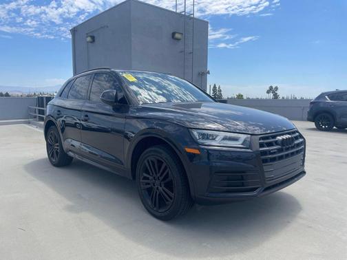 Moonlight Blue 2019 Audi Q5 2.0T Premium Plus