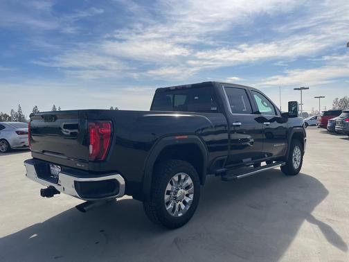 2020 GMC Sierra 2500 SLT