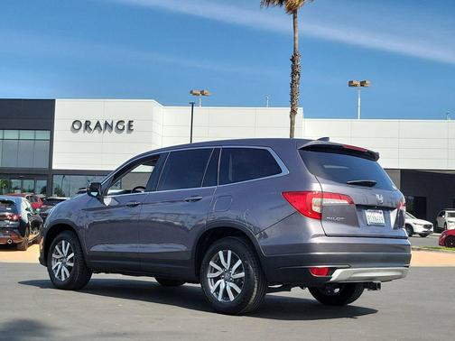 Modern Steel Metallic 2021 Honda Pilot 2WD EX-L