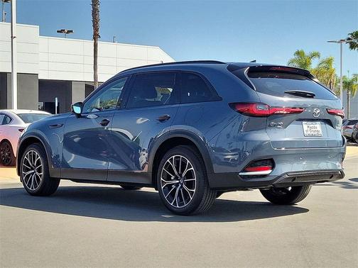 2025 Mazda CX-70 PHEV Premium Package