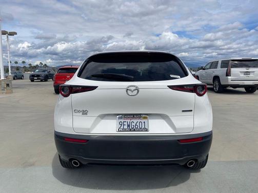 Snowflake White Pearl Mica 2023 Mazda CX-30 2.5 S Premium Package