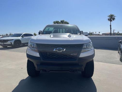 Summit White 2018 Chevrolet Colorado ZR2