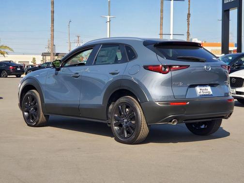 2026 Mazda CX-30 2.5 S Carbon Edition