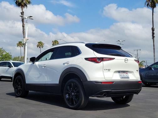 Snowflake White Pearl Mica 2023 Mazda CX-30 2.5 Turbo Premium Package