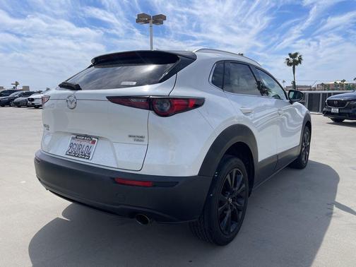 Snowflake White Pearl Mica 2023 Mazda CX-30 2.5 Turbo Premium Package