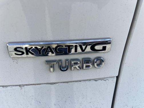 Snowflake White Pearl Mica 2023 Mazda CX-30 2.5 Turbo Premium Package