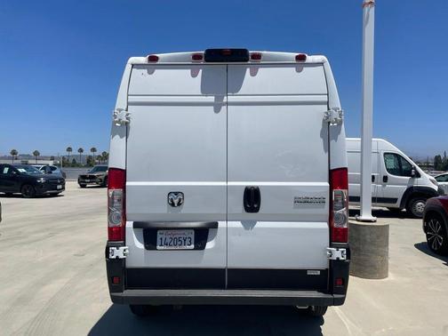 Bright White Clearcoat 2024 RAM ProMaster 2500 Tradesman