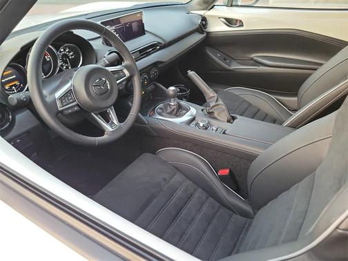 2025 Mazda MX-5 Miata Club