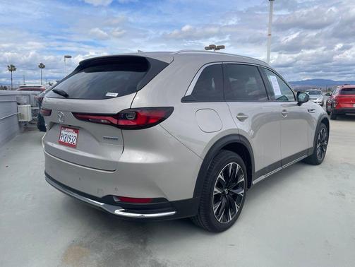 Platinum Quartz 2024 Mazda CX-90 PHEV Premium Plus