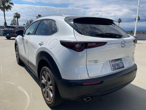 Snowflake White Pearl Mica 2022 Mazda CX-30 2.5 S Preferred Package