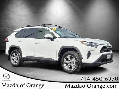 2025 Toyota RAV4 Hybrid XLE