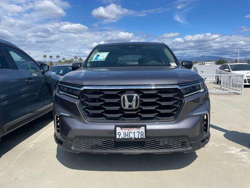 Modern Steel Metallic 2023 Honda Pilot AWD LX