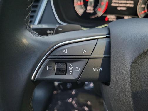 2024 Audi Q5 45 S line Premium Plus