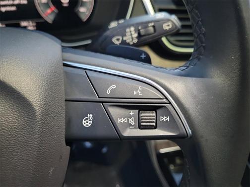 2024 Audi Q5 45 S line Premium Plus