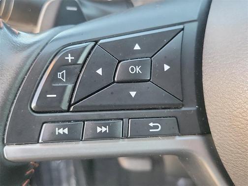 2022 Nissan Altima SR FWD