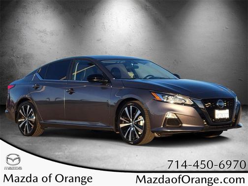 2022 Nissan Altima SR FWD