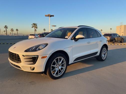 2018 Porsche Macan S