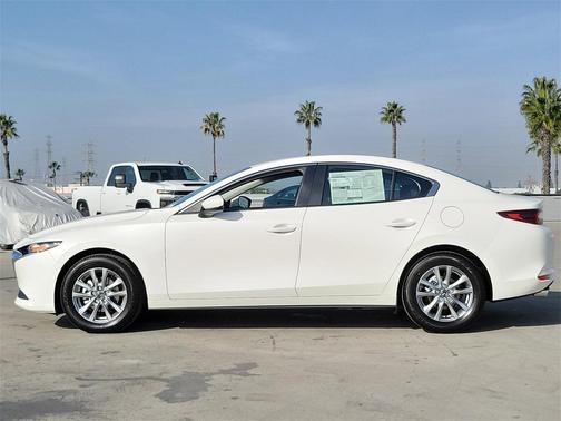 2026 Mazda Mazda3 FWD