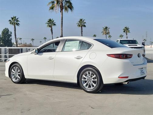 2026 Mazda Mazda3 FWD