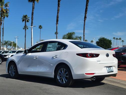 2026 Mazda Mazda3 FWD