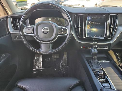2019 Volvo XC60 T5 Momentum