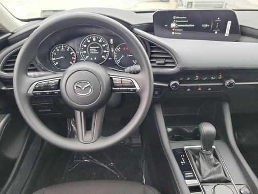 2026 Mazda Mazda3 FWD