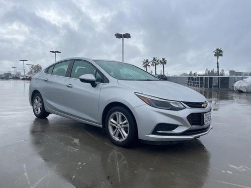 2016 Chevrolet Cruze LT Auto