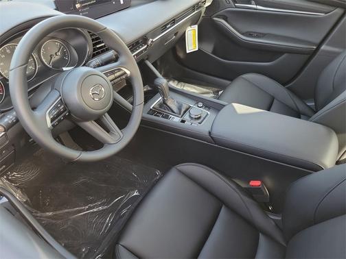 2026 Mazda Mazda3 FWD w/Preferred Package