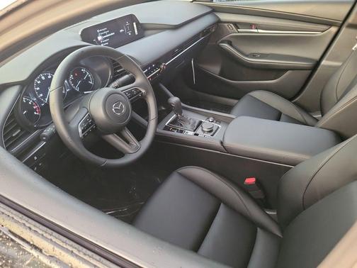 2026 Mazda Mazda3 FWD w/Preferred Package