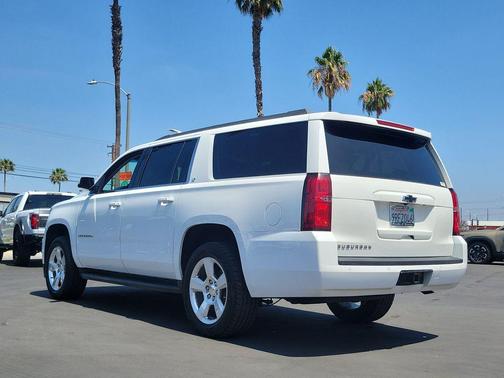 Summit White 2016 Chevrolet Suburban LT